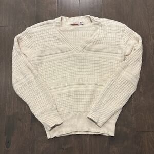 Vintage Levy's Sweater Mens Medium Cream Chunky Knit Nashville USA Made 80s 90s